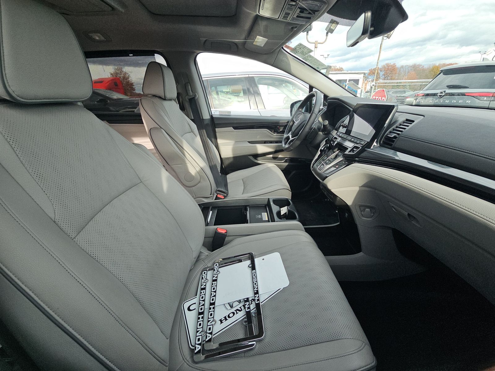 2023 Honda Odyssey Elite FWD