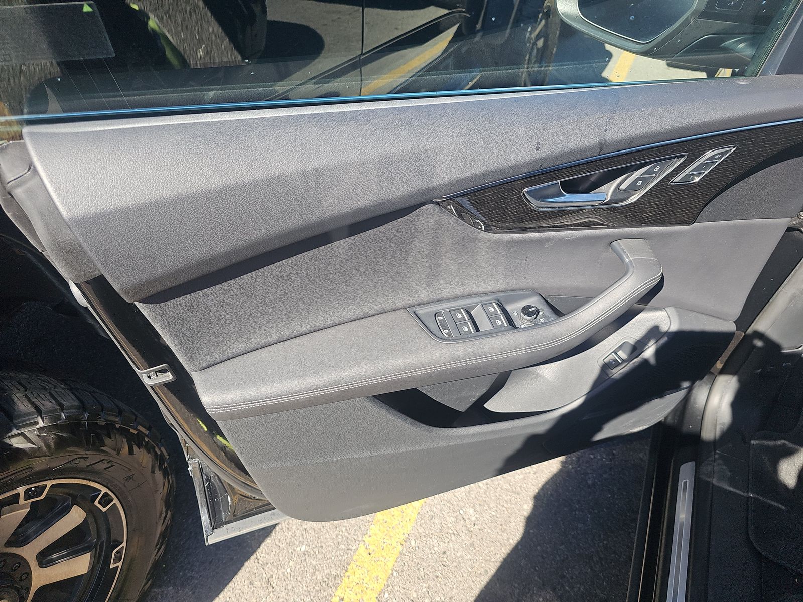 2024 Audi Q8 Prestige AWD