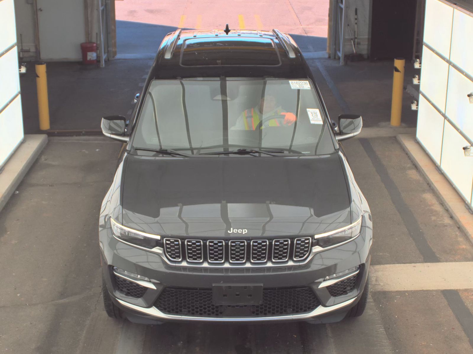 2022 Jeep Grand Cherokee Summit AWD