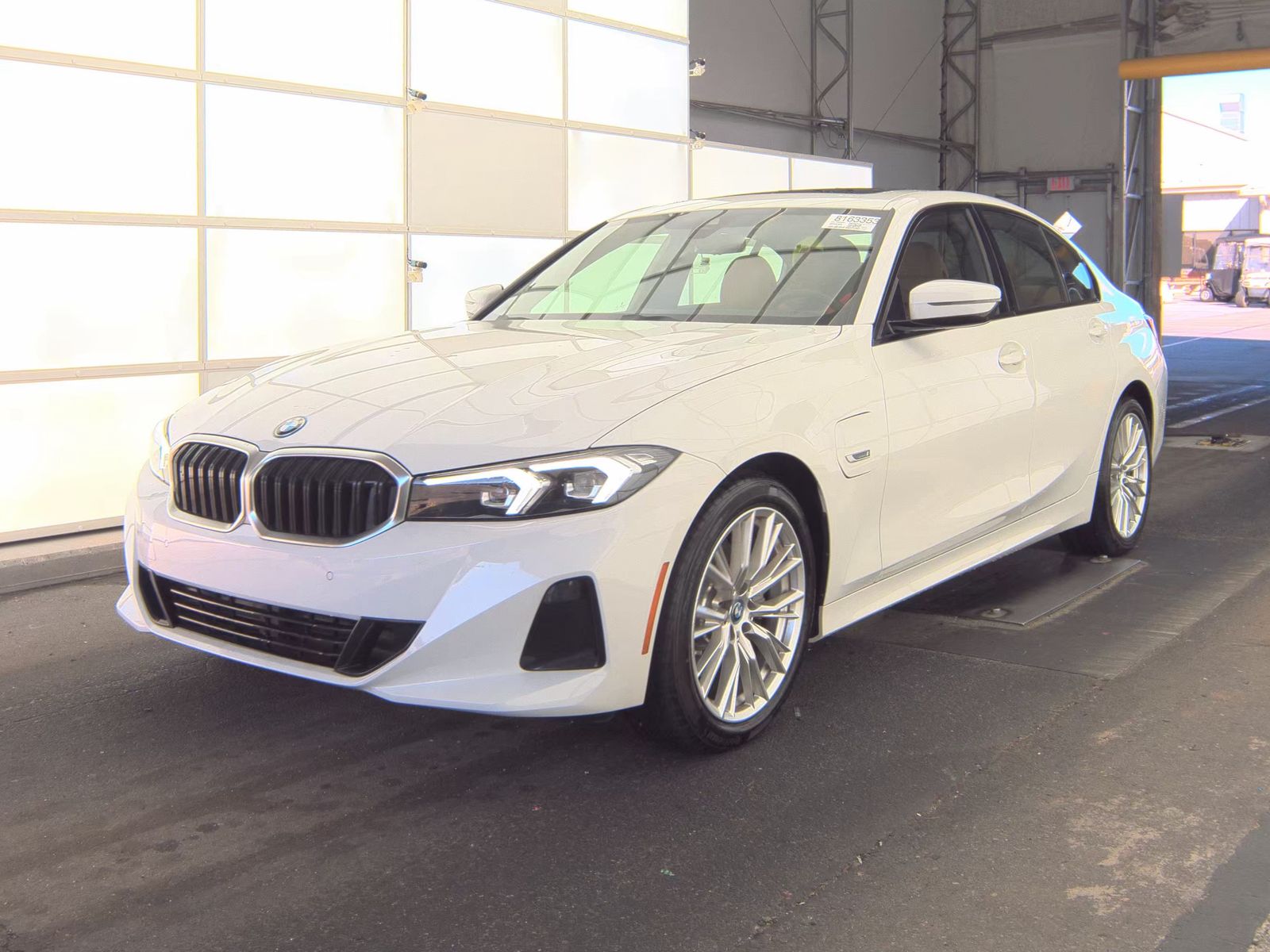 2023 BMW 3 Series 330e RWD