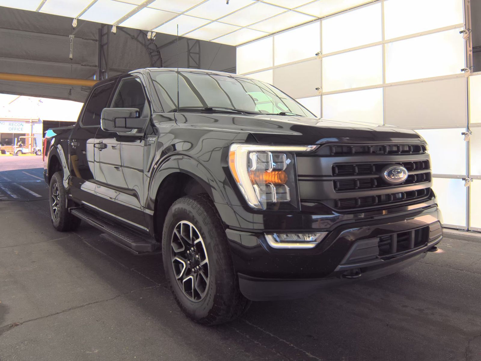 2023 Ford F-150 Lariat AWD