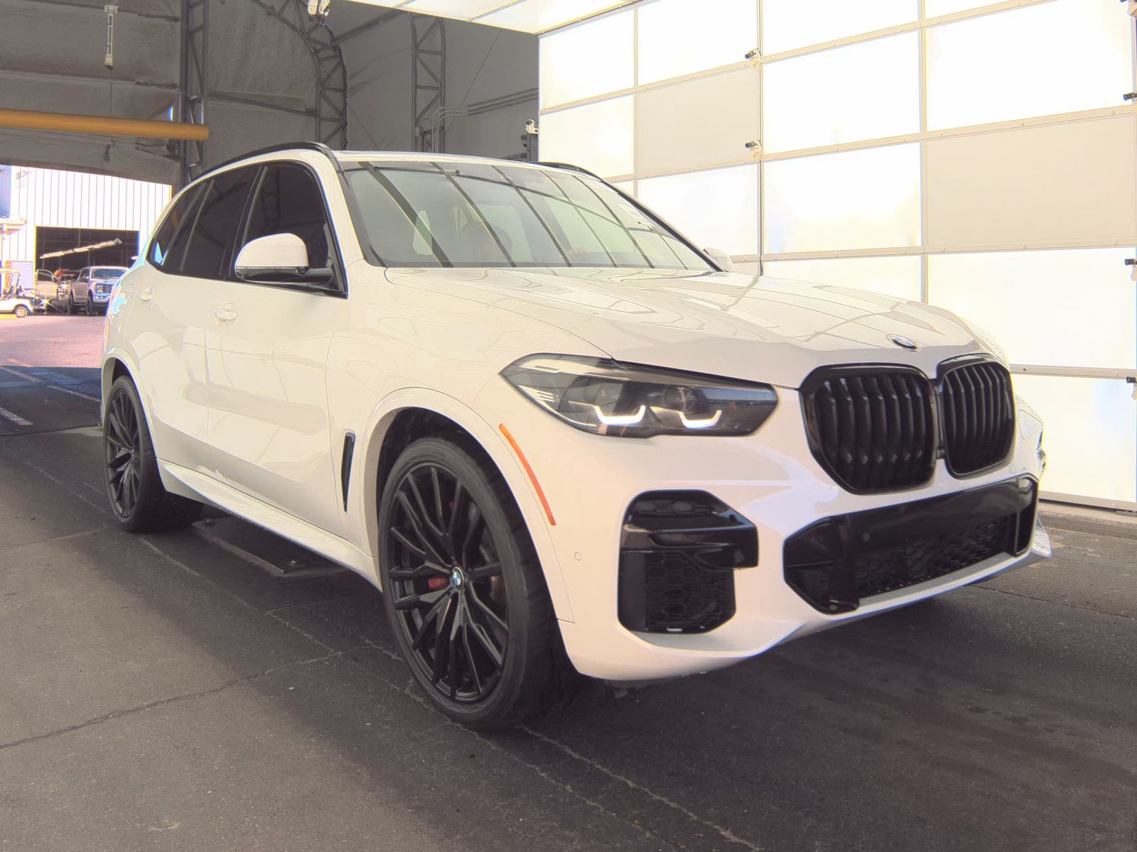 2022 BMW X5 xDrive40i AWD