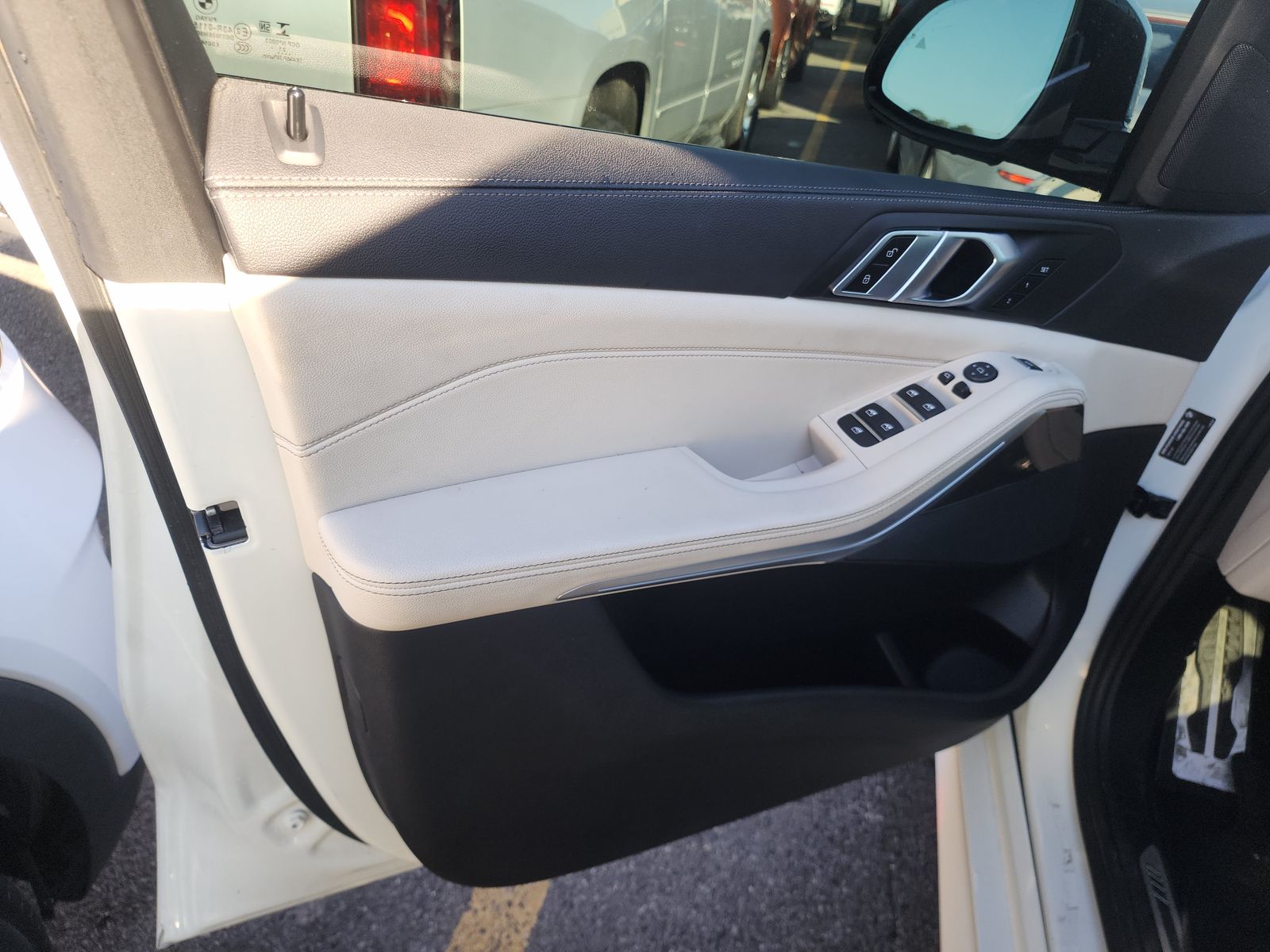 2022 BMW X5 xDrive40i AWD