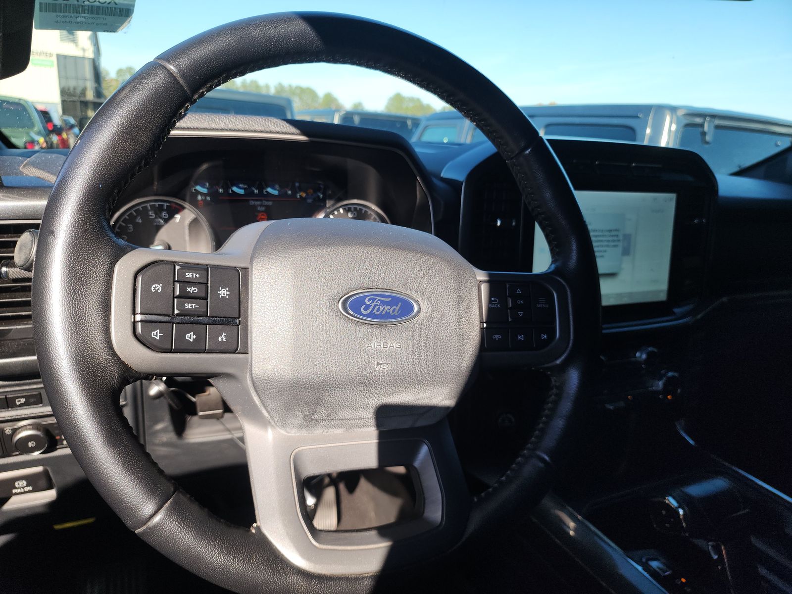 2022 Ford F-150 XLT RWD