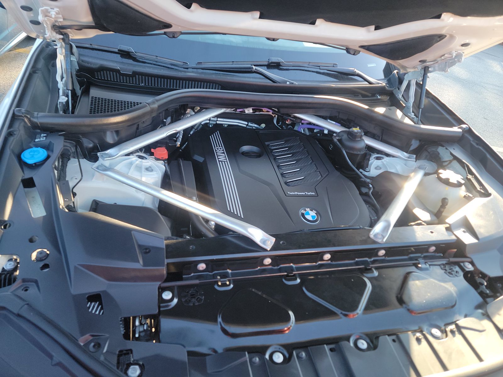 2022 BMW X5 xDrive40i AWD