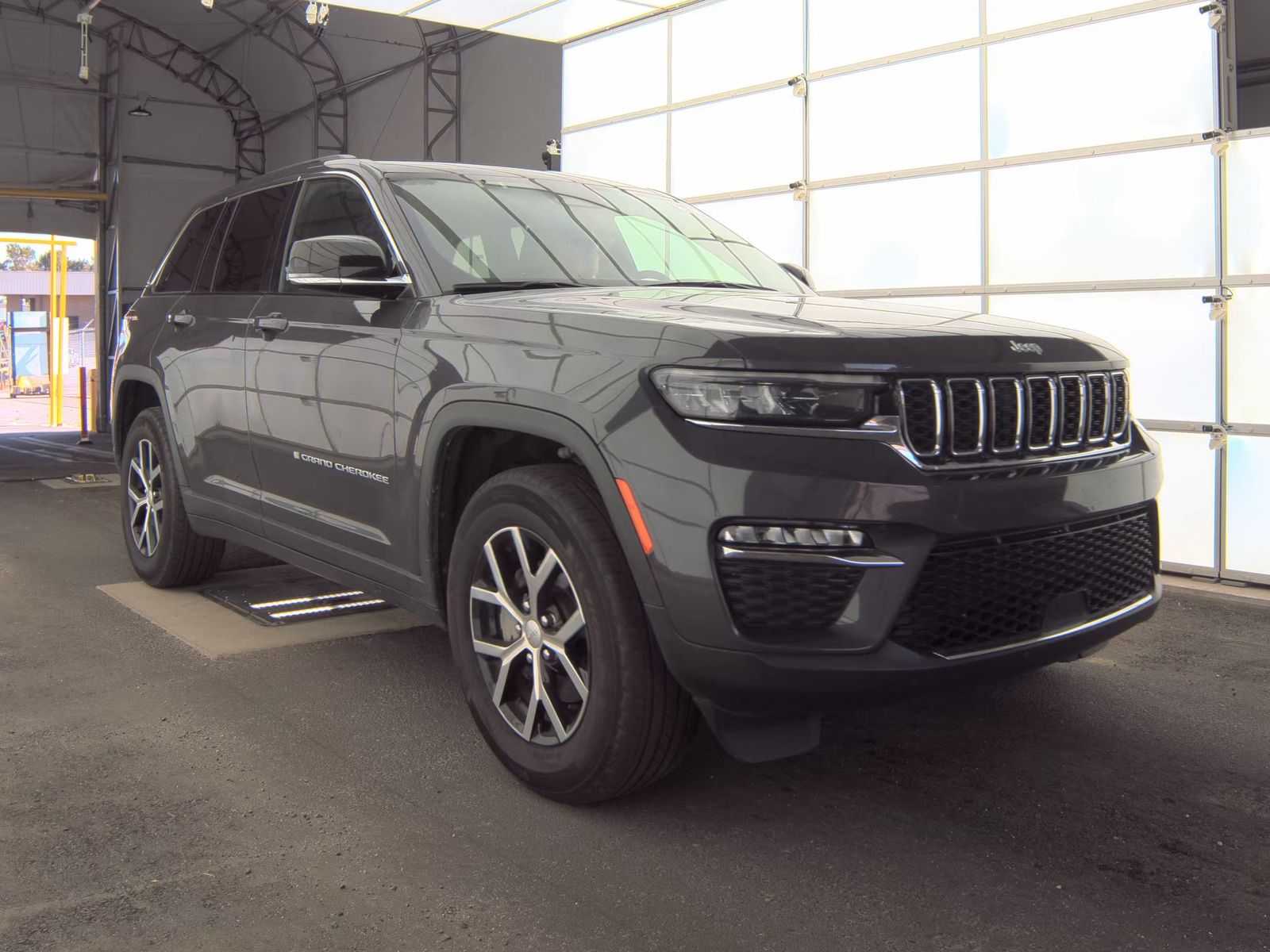 2024 Jeep Grand Cherokee Limited RWD