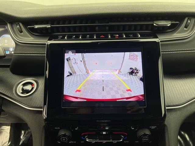 2024 Jeep Grand Cherokee Altitude AWD