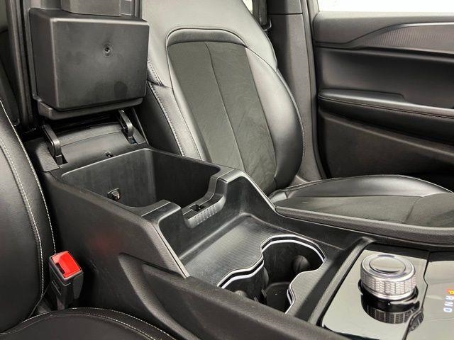 2024 Jeep Grand Cherokee Altitude AWD