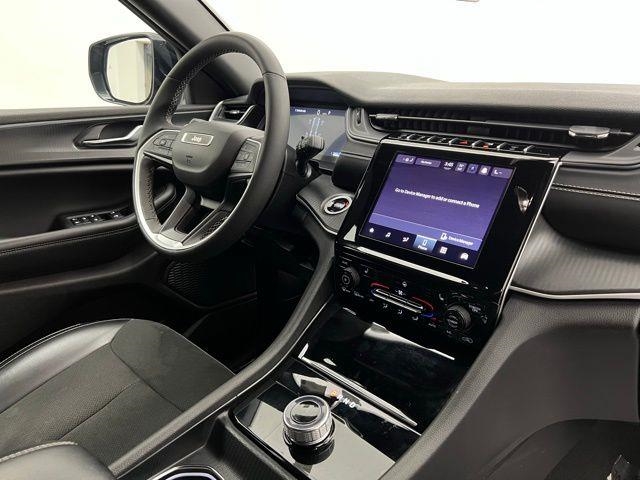 2024 Jeep Grand Cherokee Altitude AWD