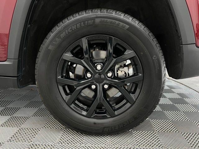 2024 Jeep Grand Cherokee Altitude AWD