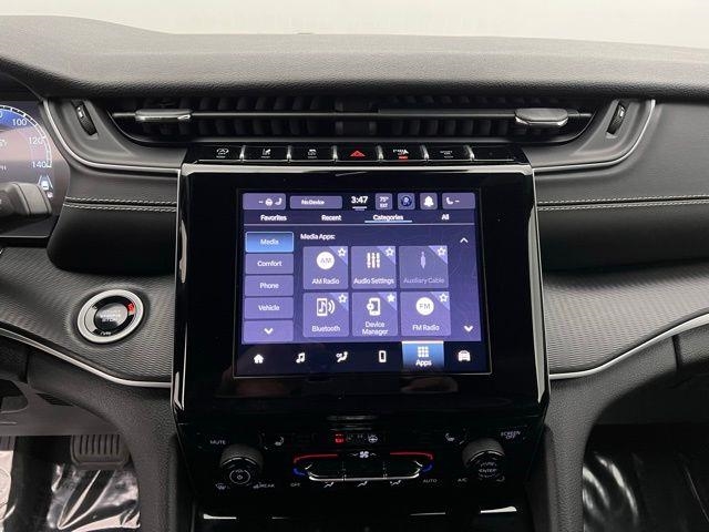 2024 Jeep Grand Cherokee Altitude AWD