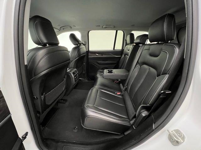 2024 Jeep Grand Cherokee Limited AWD