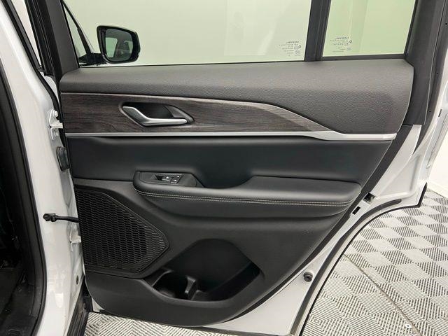 2024 Jeep Grand Cherokee Limited AWD