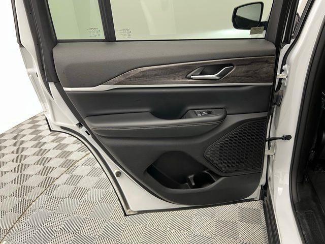 2024 Jeep Grand Cherokee Limited AWD