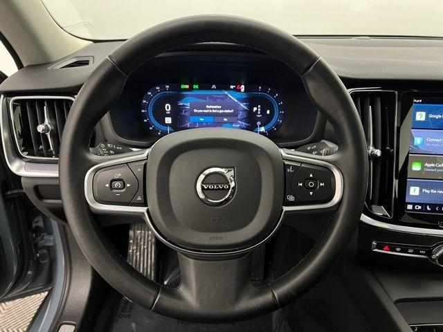 2024 Volvo S60 B5 Core AWD