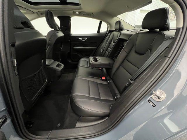 2024 Volvo S60 B5 Core AWD