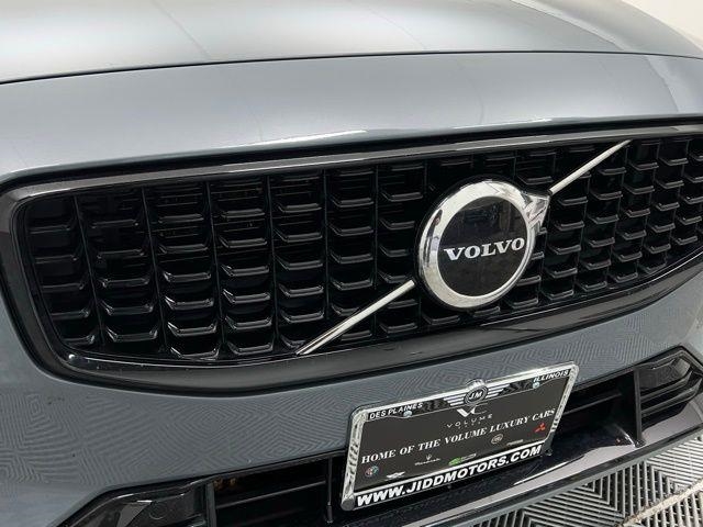 2024 Volvo S60 B5 Core AWD