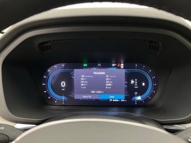 2025 Volvo XC60 B5 Plus AWD