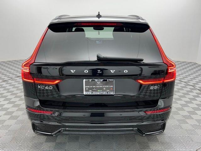 2025 Volvo XC60 B5 Plus AWD