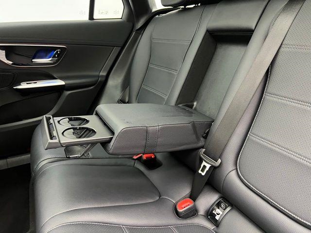 2024 Mercedes-Benz GLC GLC 300 AWD