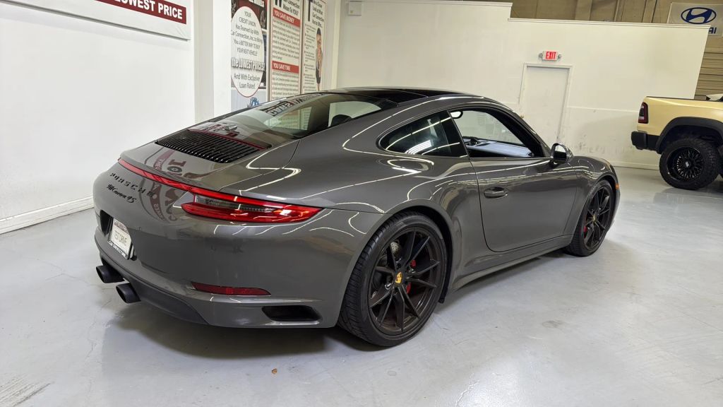 2017 Porsche 911 Carrera 4S AWD