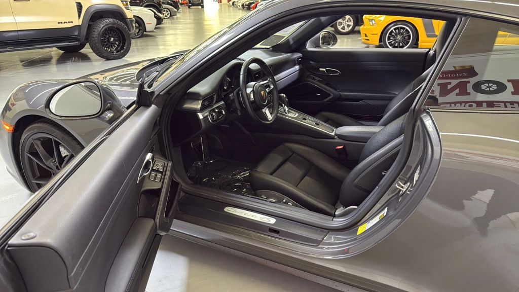 2017 Porsche 911 Carrera 4S AWD