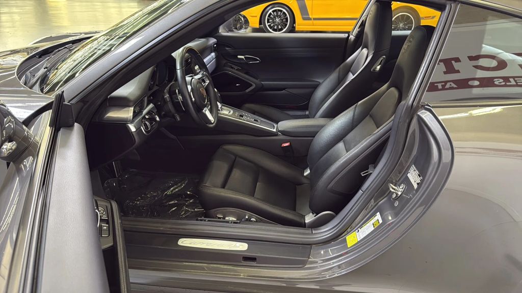2017 Porsche 911 Carrera 4S AWD