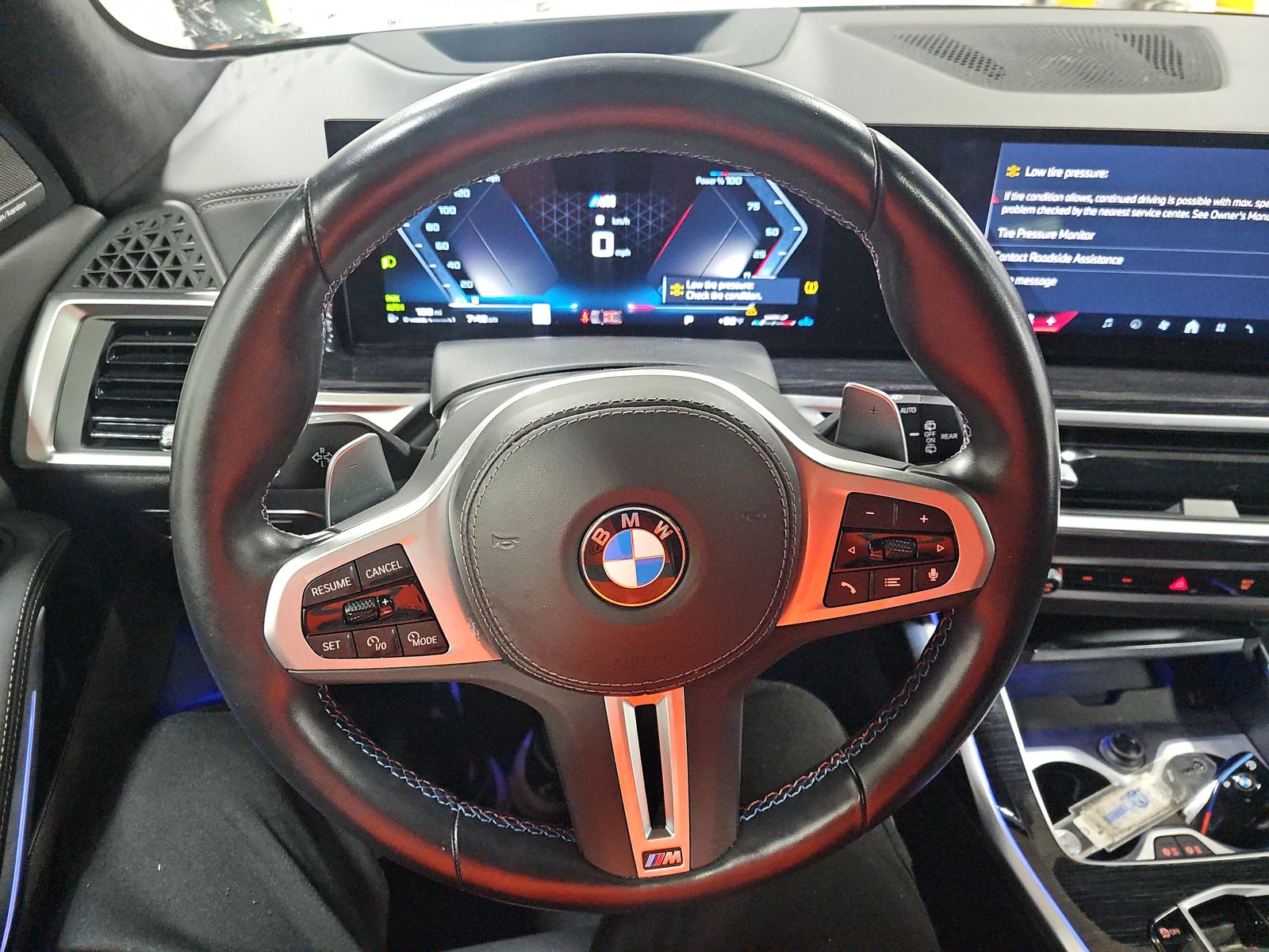 2024 BMW X7 M60i AWD