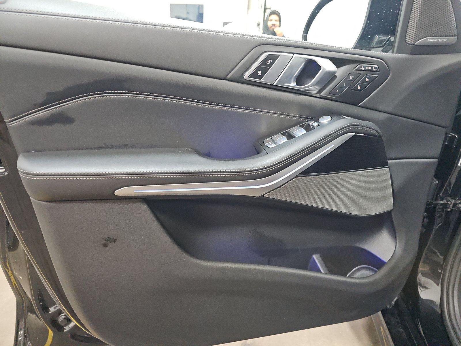 2024 BMW X7 M60i AWD