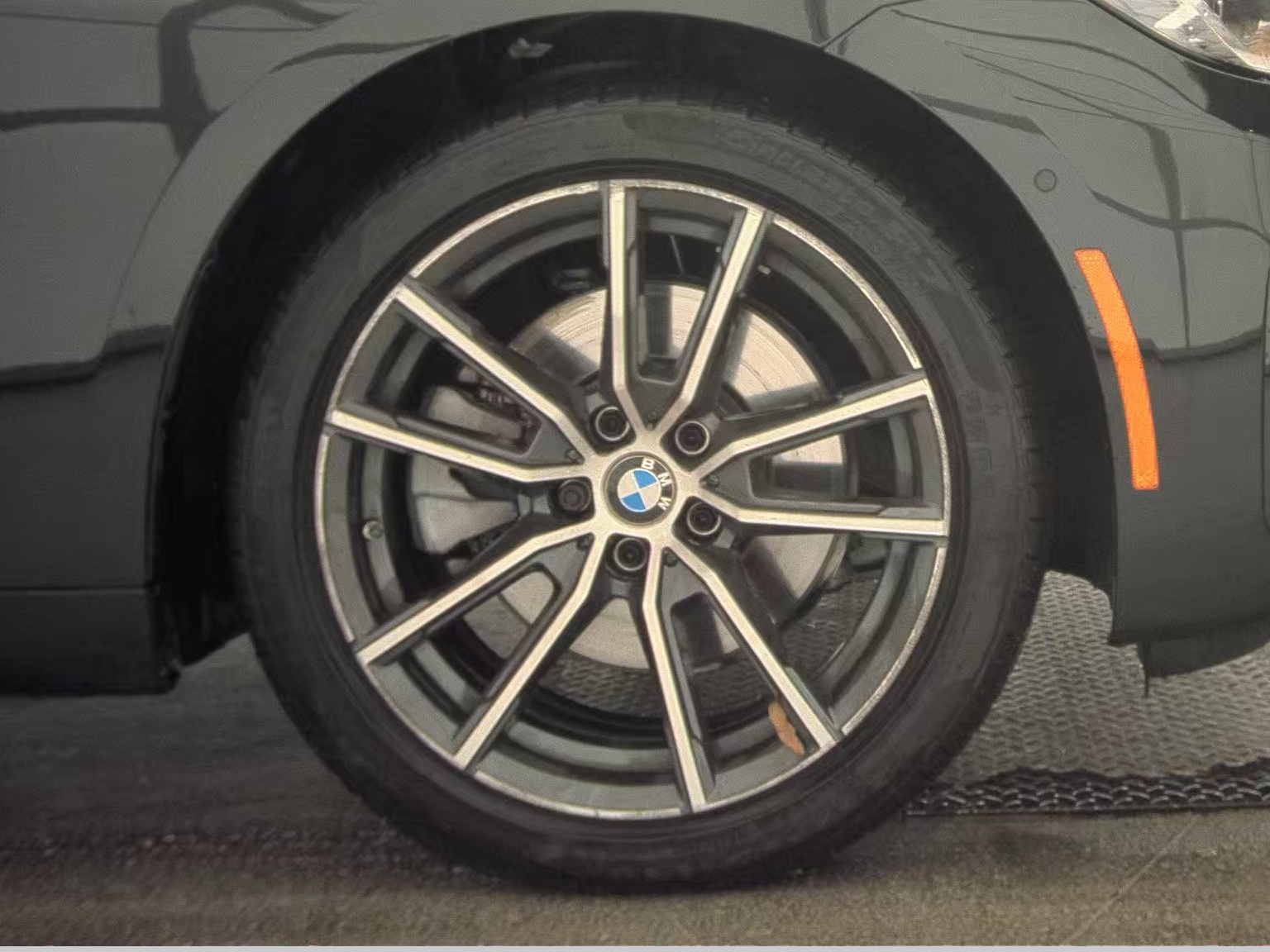 2025 BMW 2 Series 230i xDrive AWD