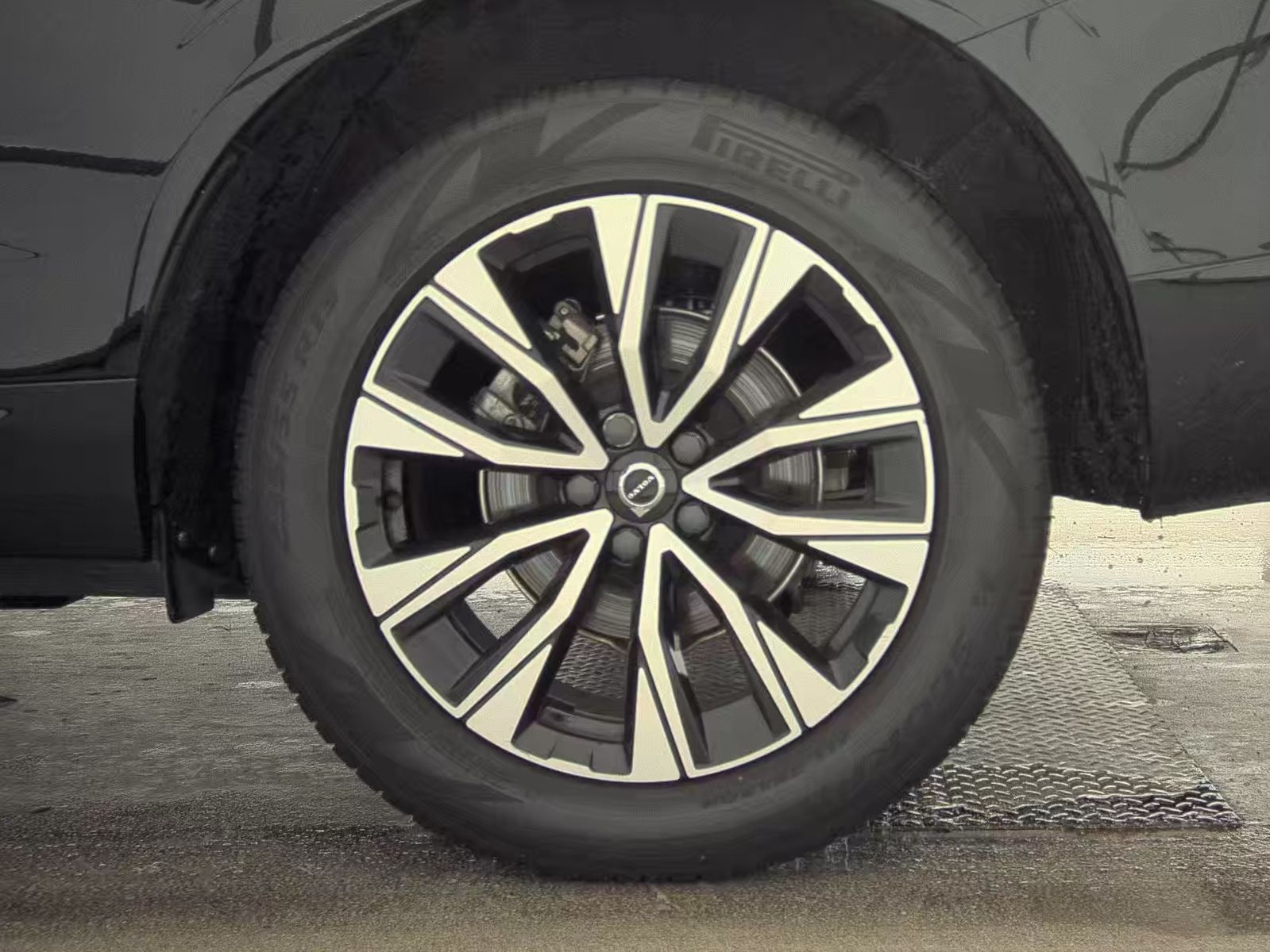 2023 Volvo XC60 B5 Core AWD