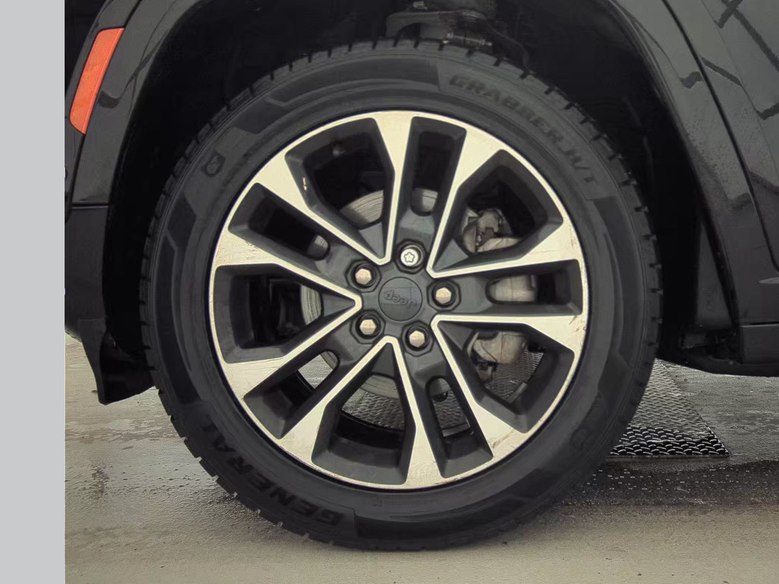 2022 Jeep Grand Cherokee Overland AWD