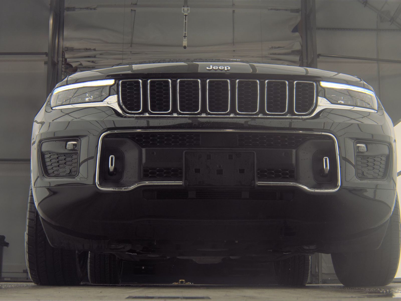 2022 Jeep Grand Cherokee Overland AWD