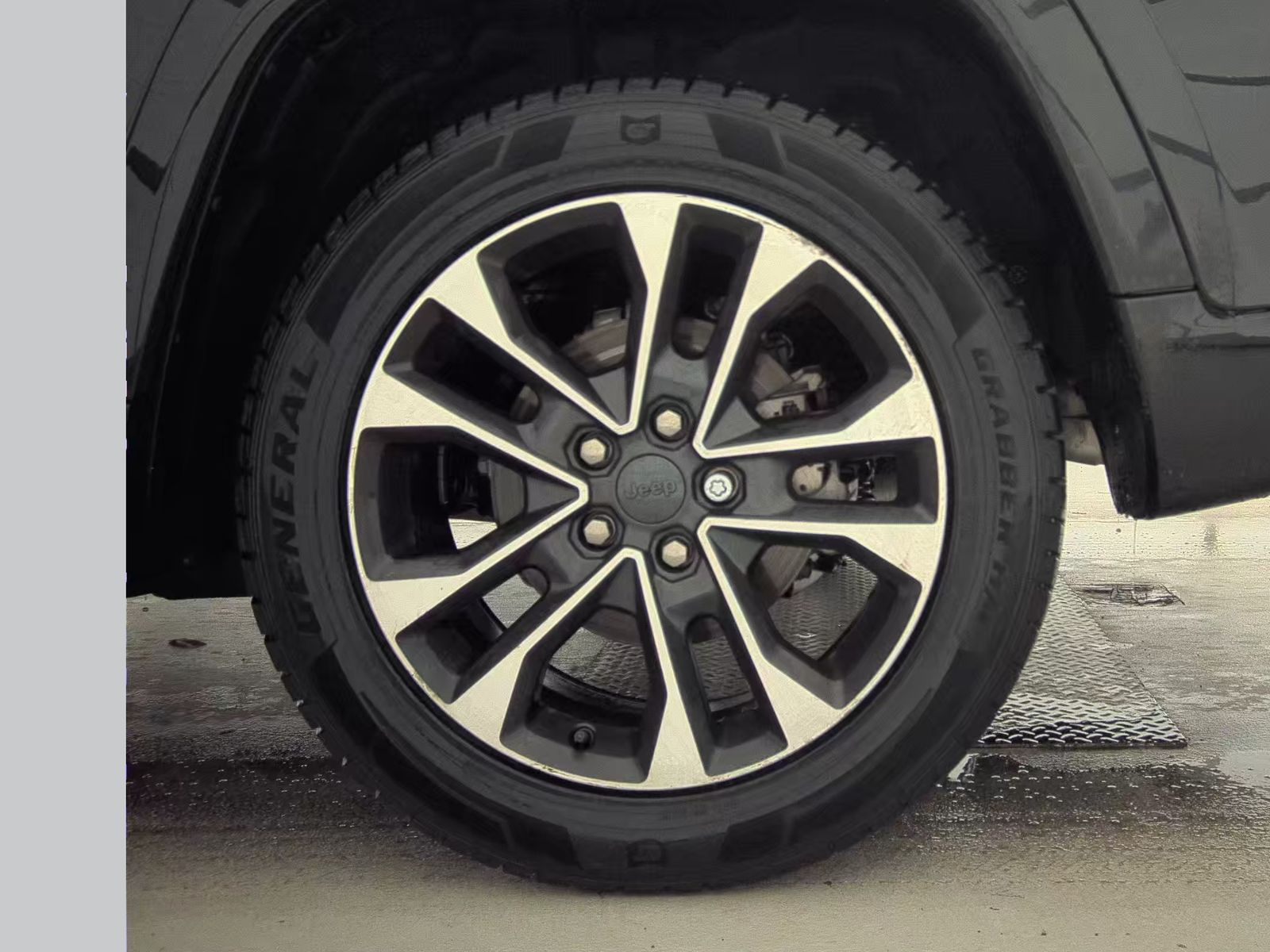 2022 Jeep Grand Cherokee Overland AWD