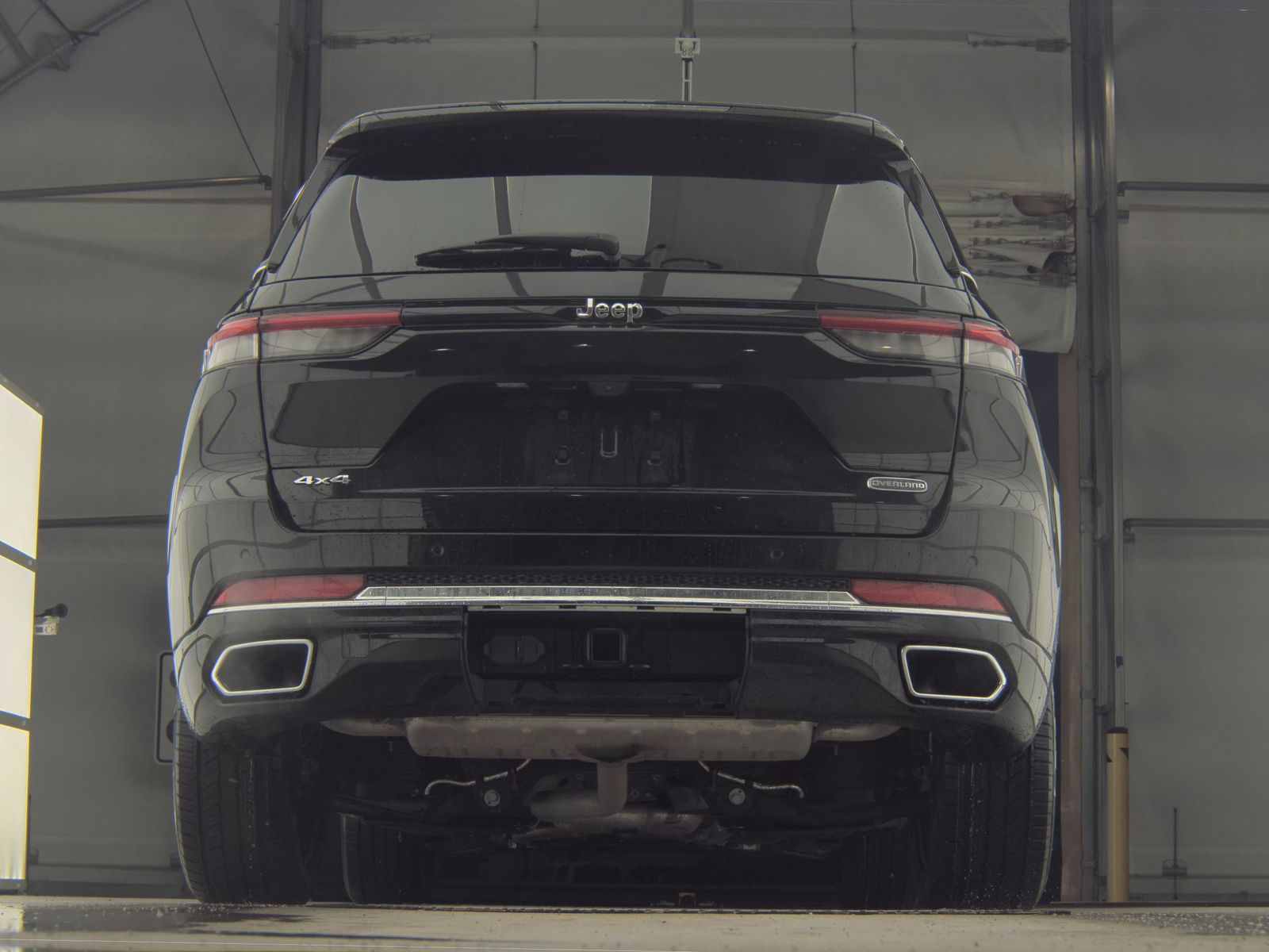 2022 Jeep Grand Cherokee Overland AWD