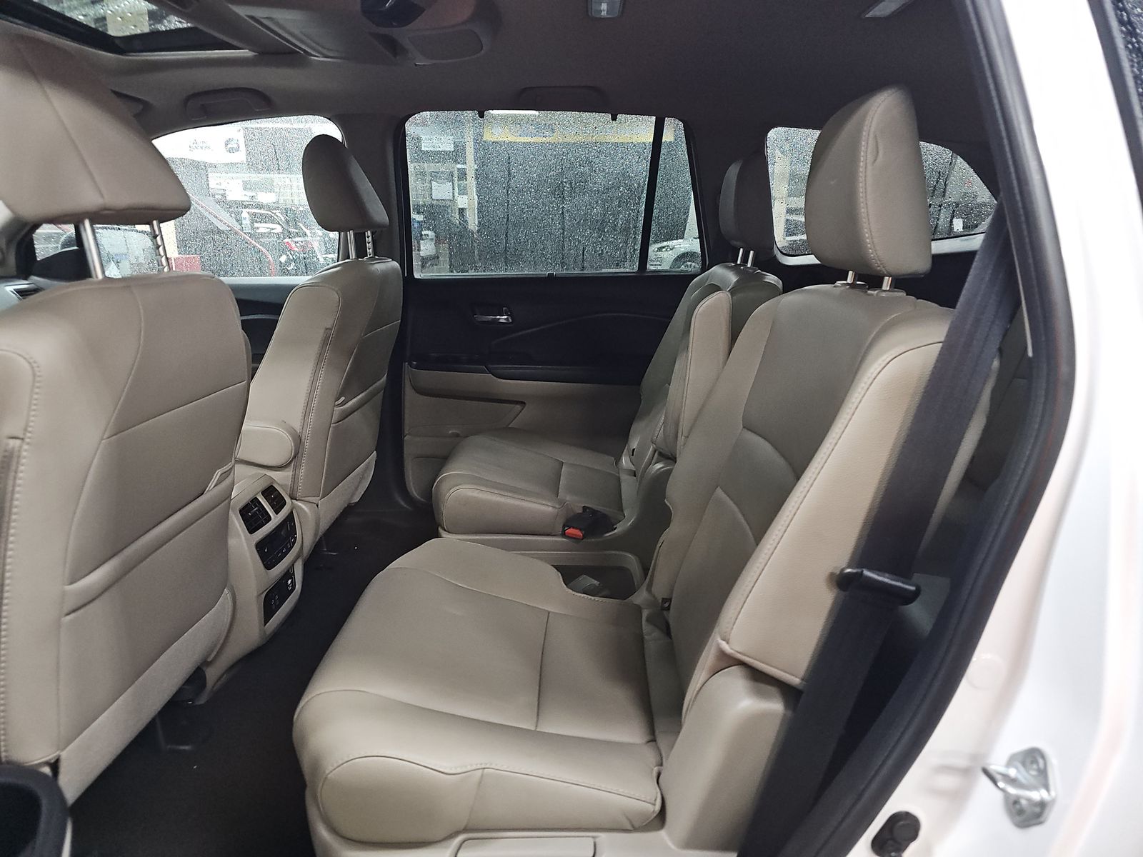 2022 Honda Pilot Touring AWD