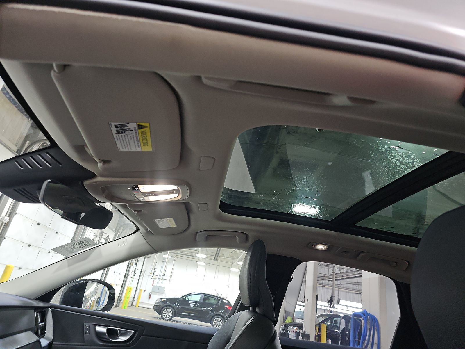 2025 Volvo XC60 B5 Plus AWD