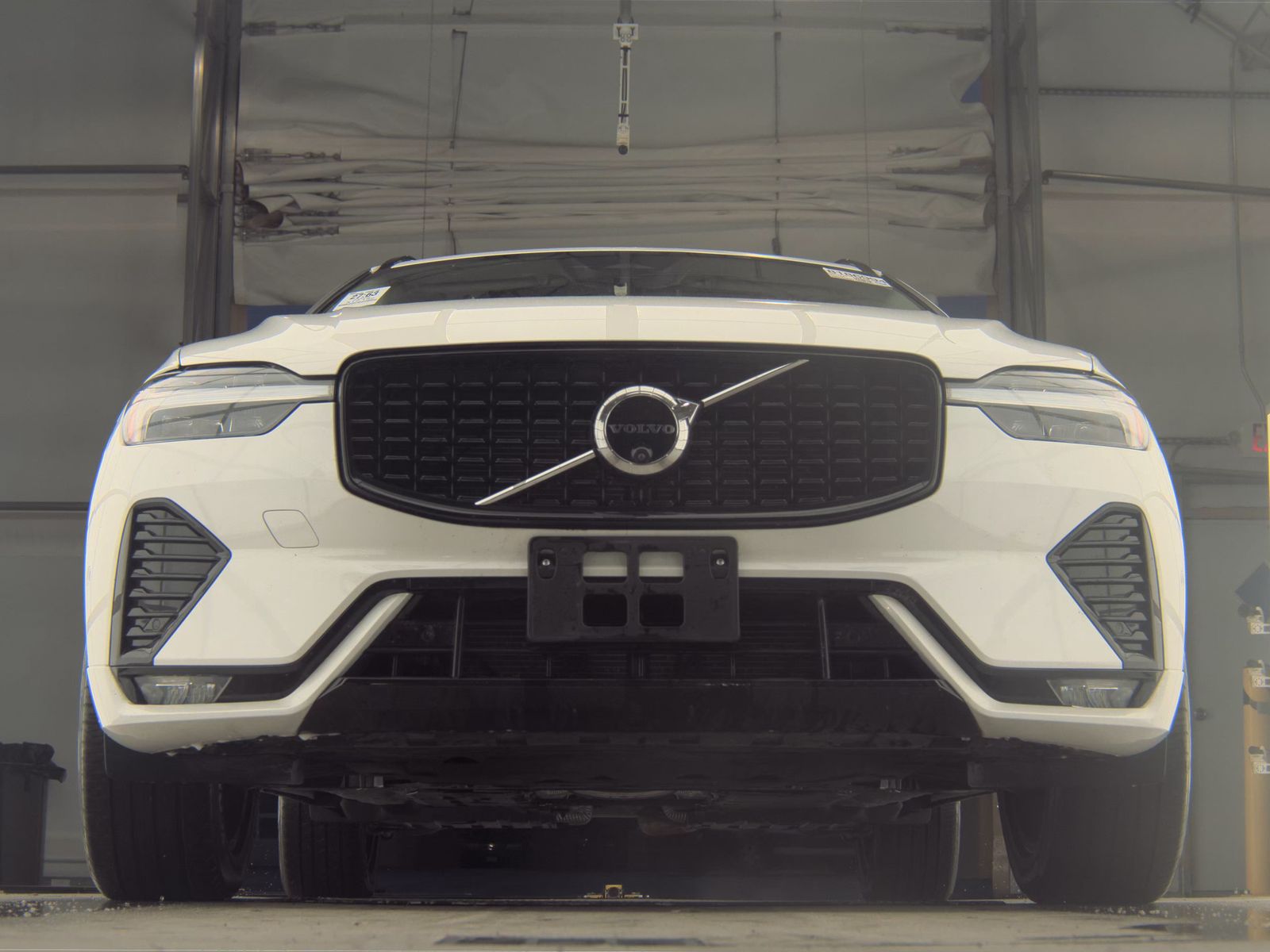 2025 Volvo XC60 B5 Plus AWD