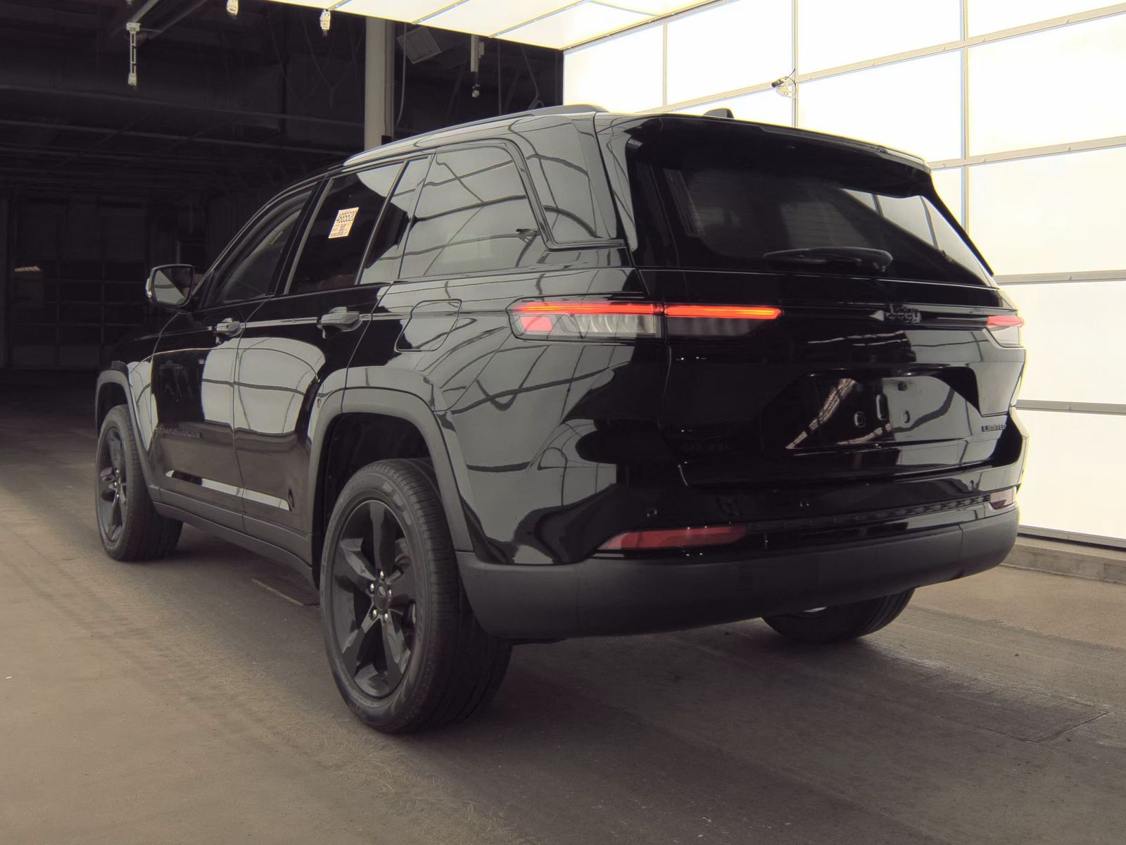 2023 Jeep Grand Cherokee Limited AWD