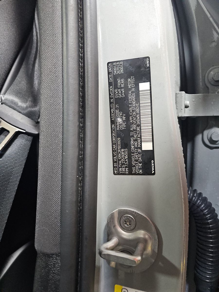 2024 Volvo XC60 B5 Core AWD