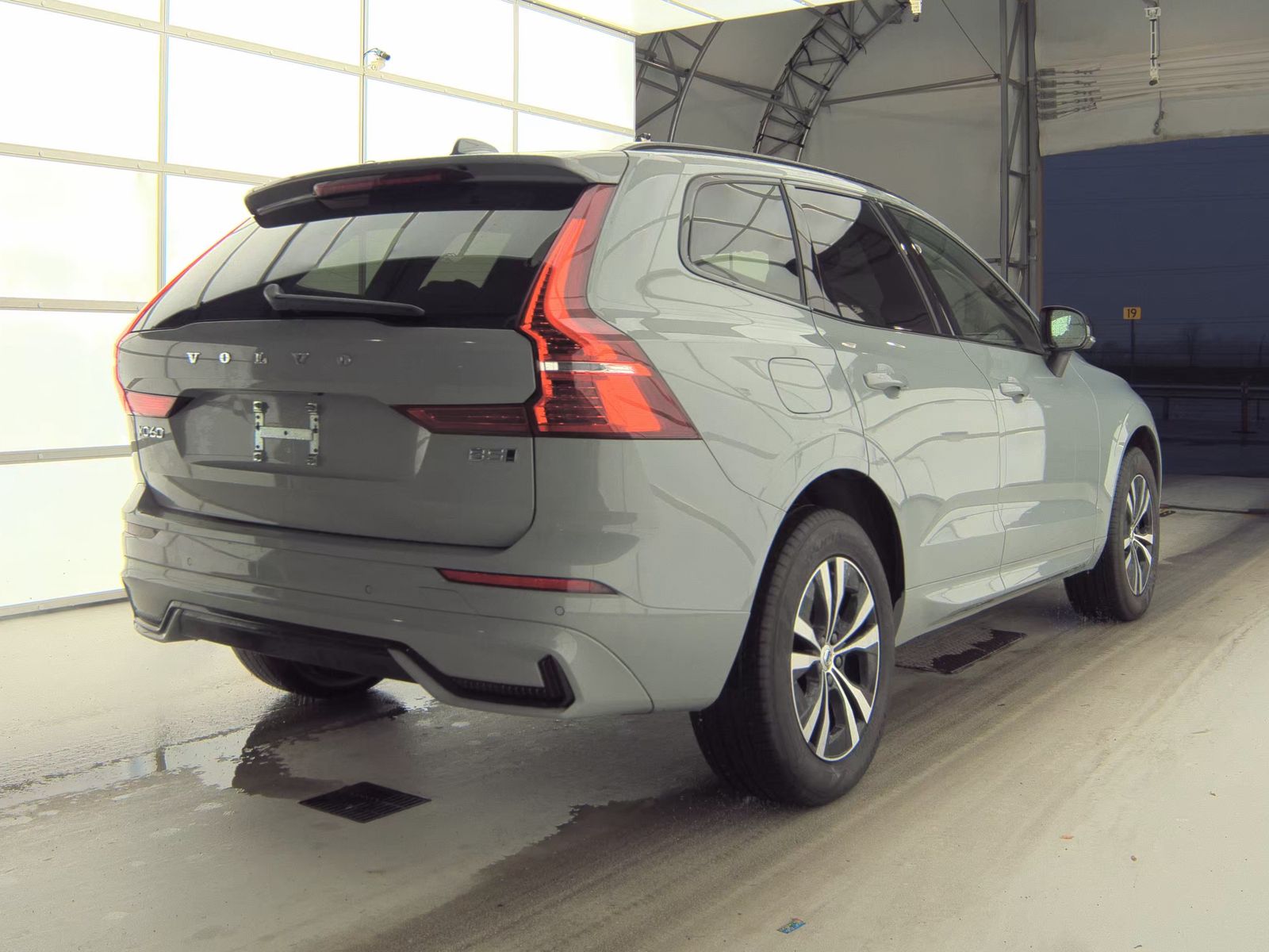2024 Volvo XC60 B5 Core AWD