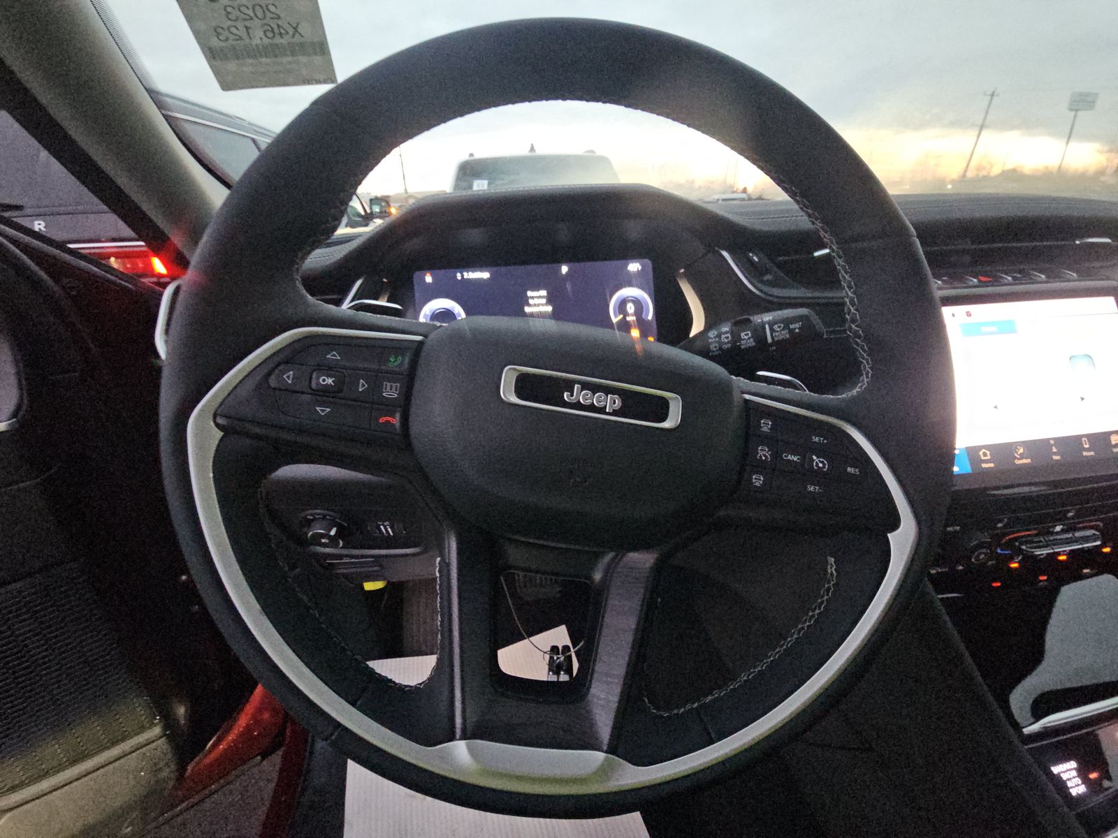 2023 Jeep Grand Cherokee Limited AWD