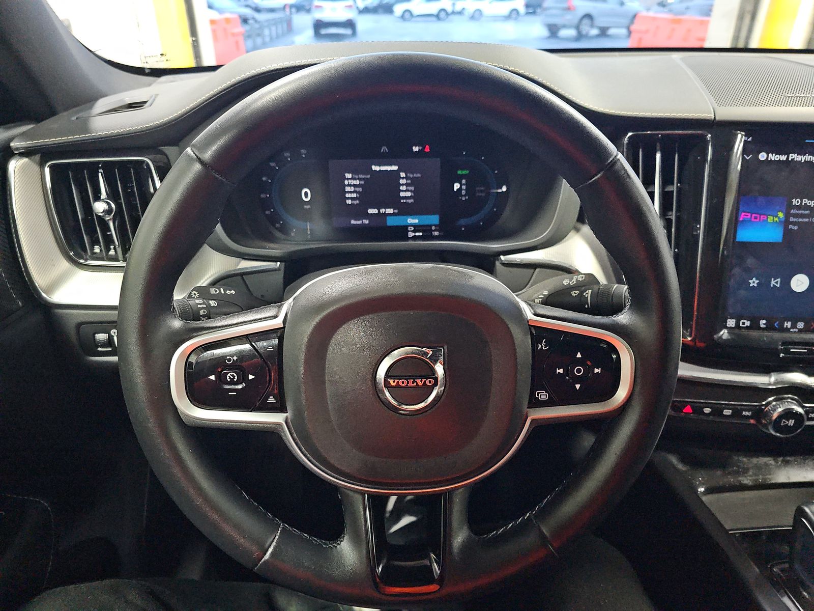 2022 Volvo XC60 Recharge T8 R-Design AWD