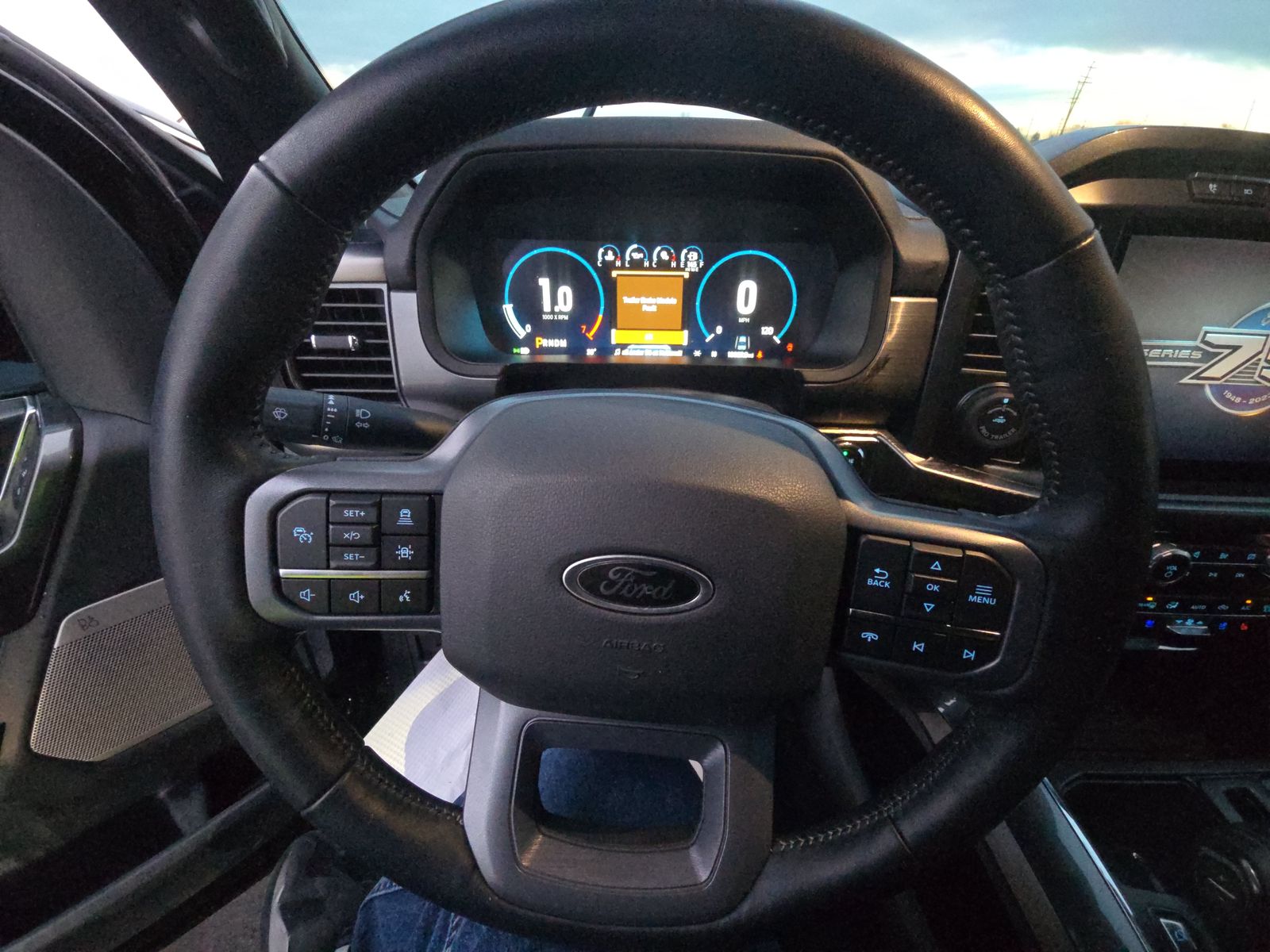 2023 Ford F-150 Hybrid Lariat AWD