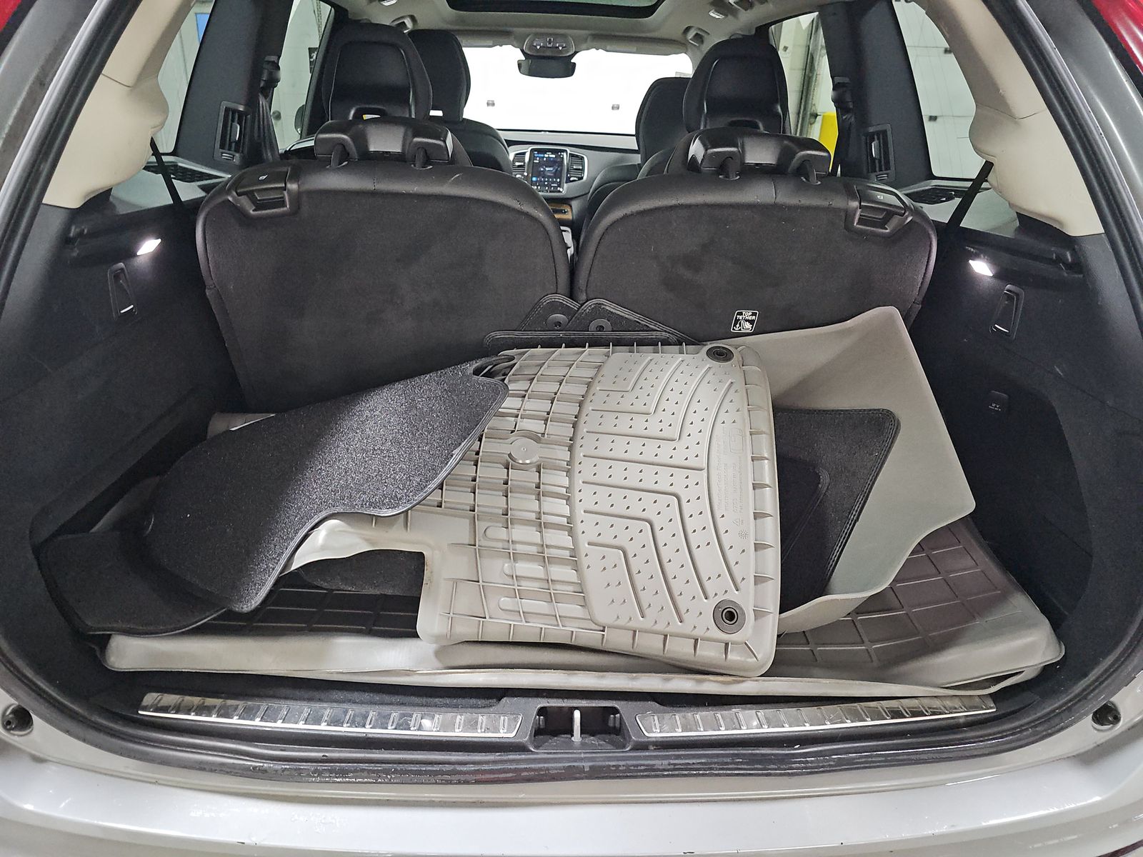 2024 Volvo XC90 Recharge T8 Plus AWD