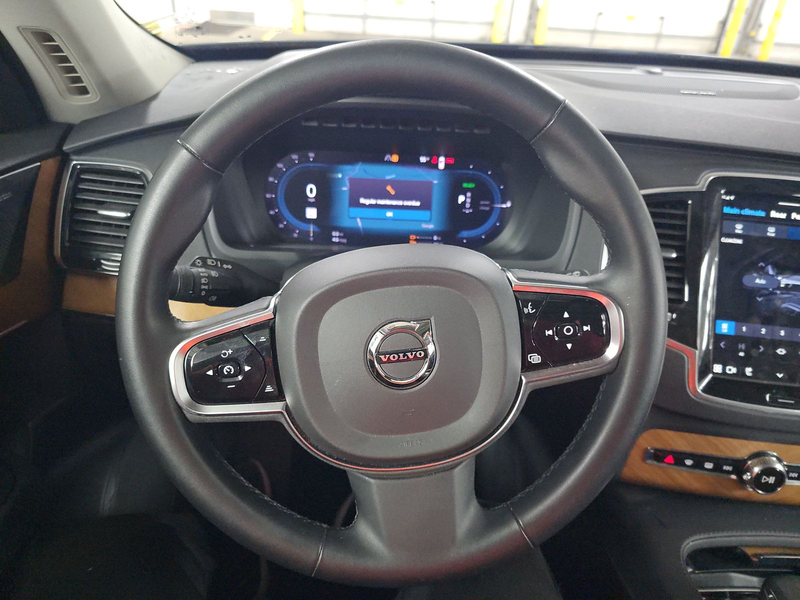 2024 Volvo XC90 Recharge T8 Plus AWD