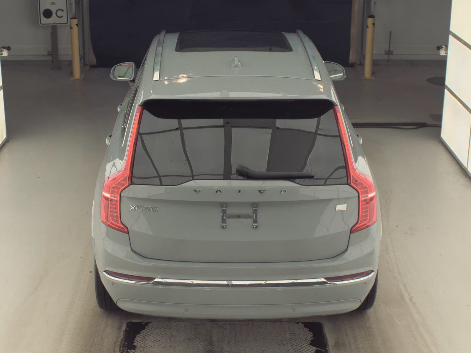 2024 Volvo XC90 Recharge T8 Plus AWD