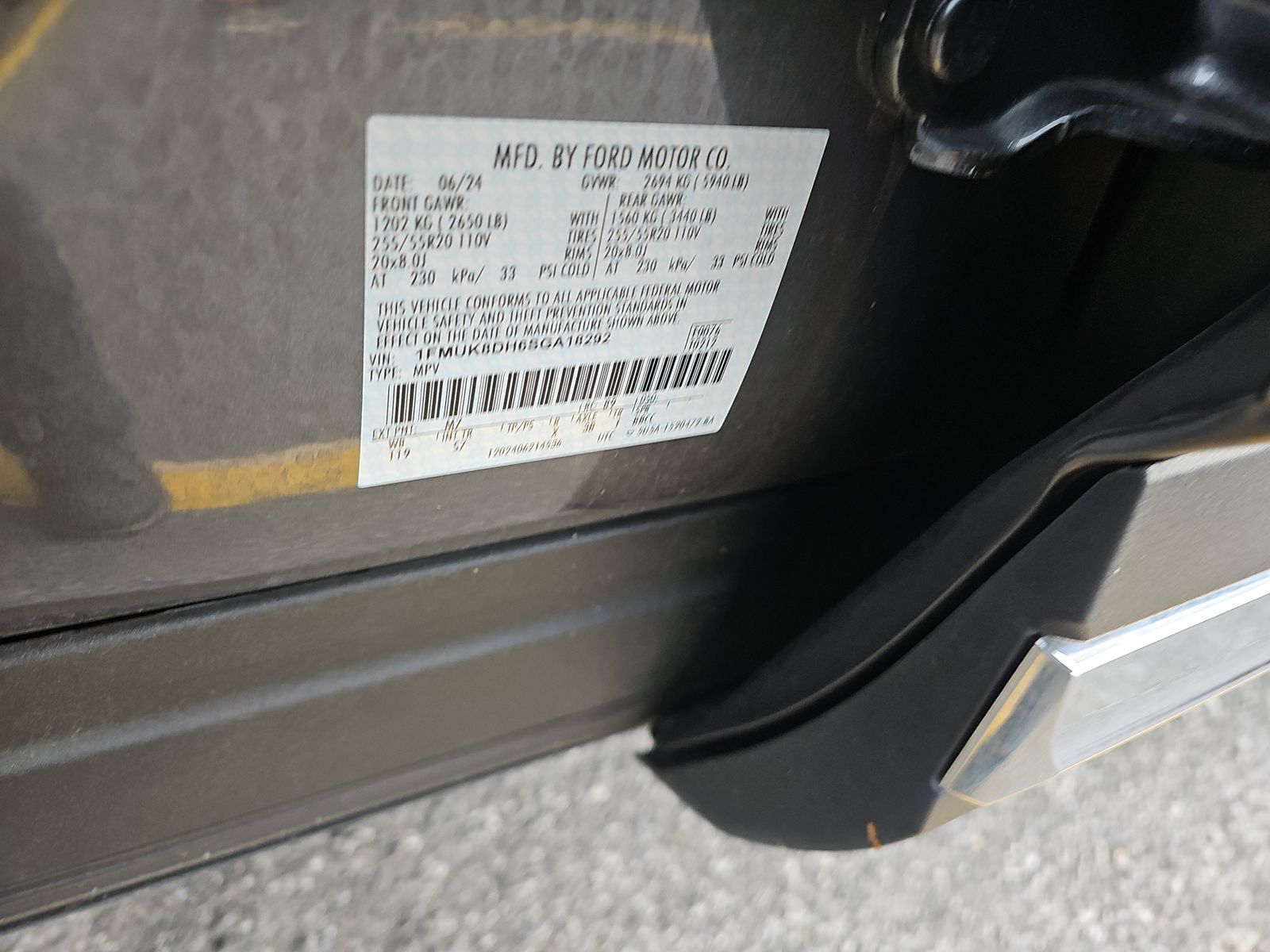 2025 Ford Explorer Active AWD