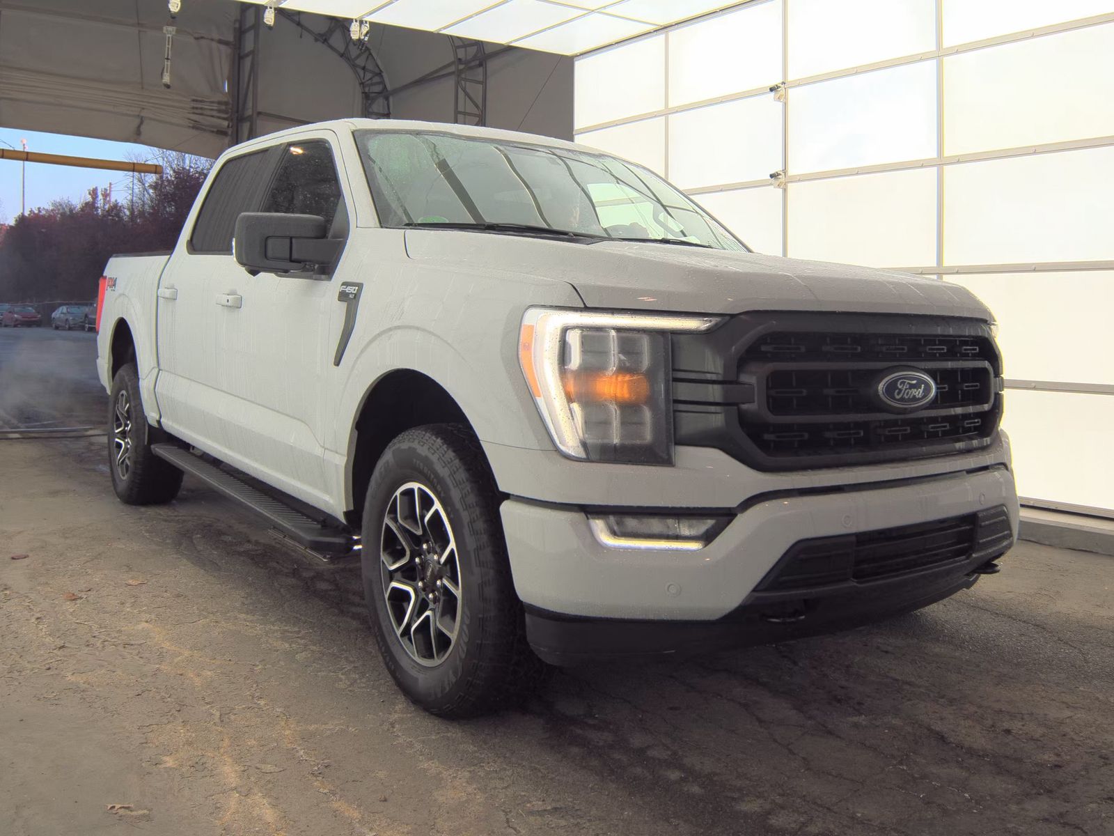 2023 Ford F-150 XLT AWD