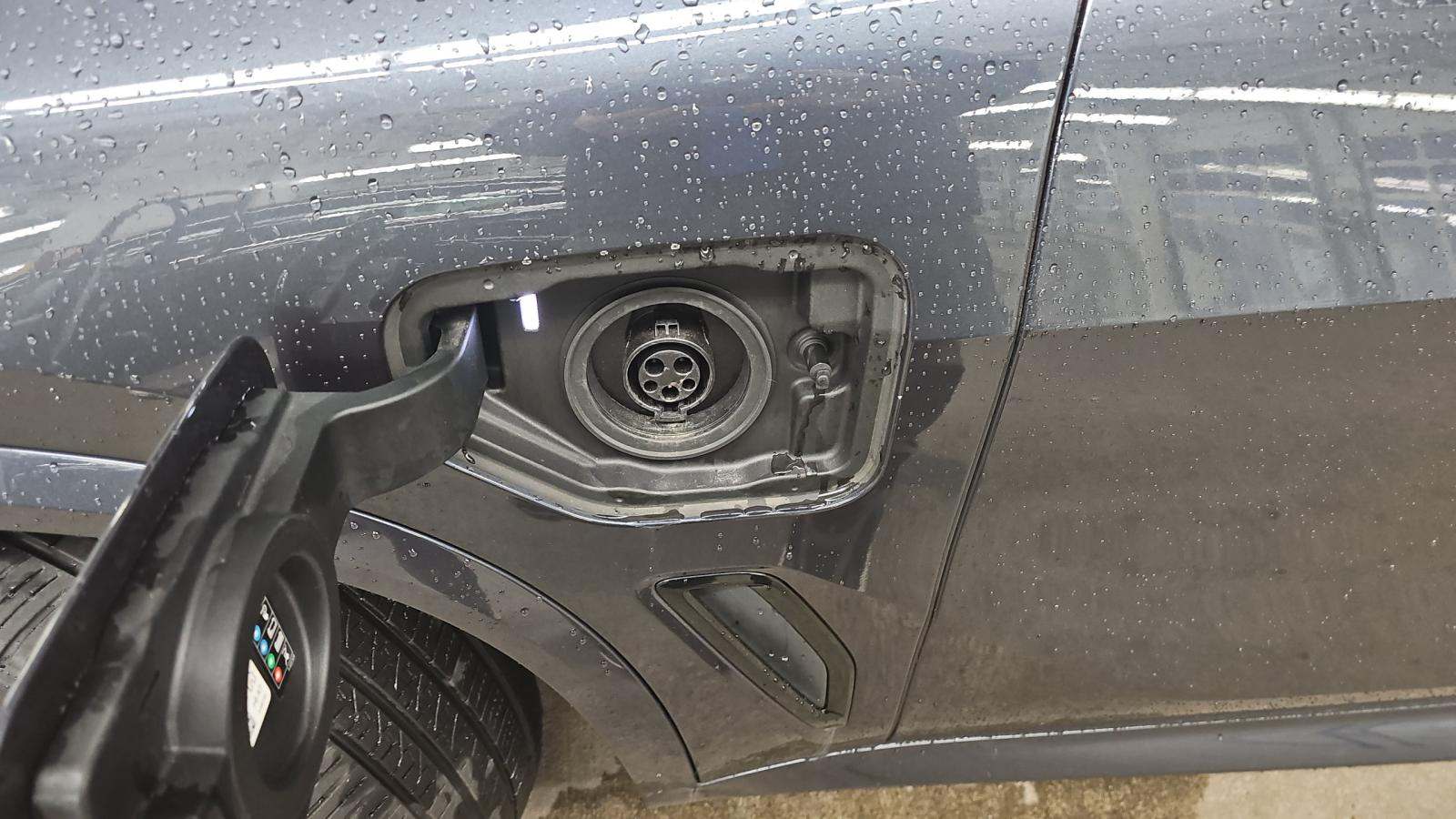 2022 BMW X5 xDrive45e AWD